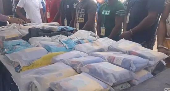 අත්අඩංගුවට ගත් ධීවර යාත්‍රාවේ හෙරොයින් කිලෝ 103ක්